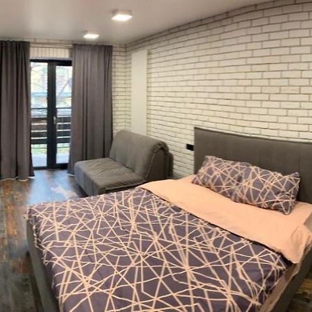 Apartmán Уютная Квартира Возле Метро 23 Августа Charkov Exteriér fotografie