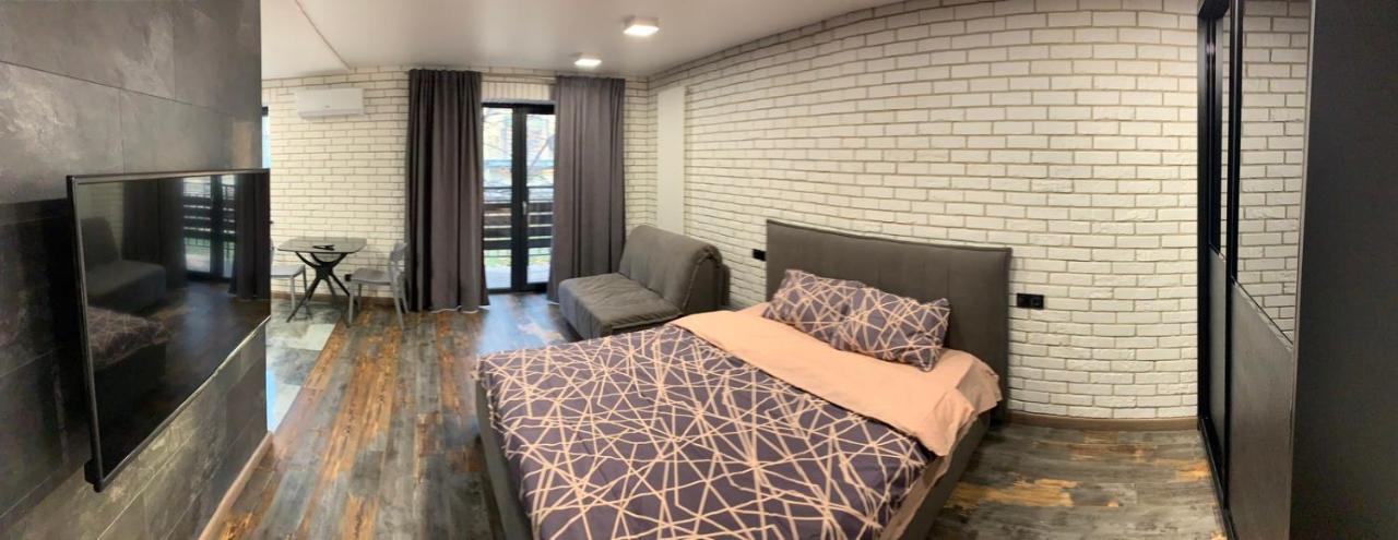 Apartmán Уютная Квартира Возле Метро 23 Августа Charkov Exteriér fotografie
